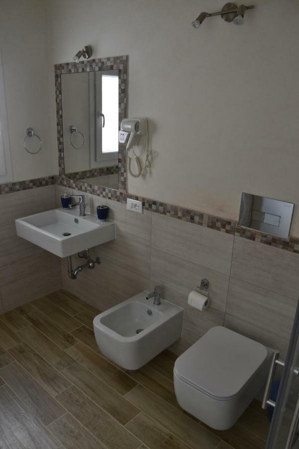 B&B Stella Maris Trapani Centro Exteriör bild