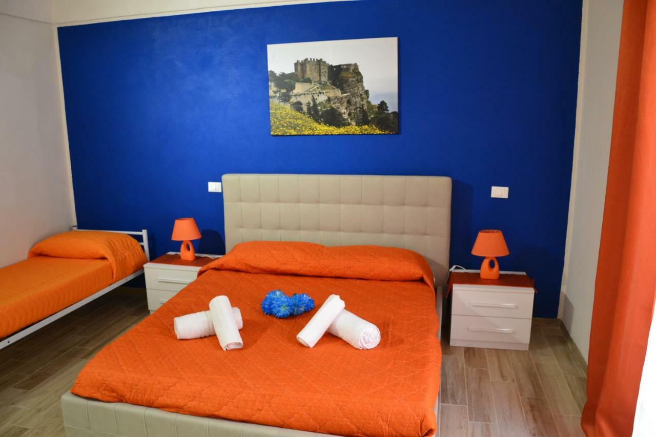 B&B Stella Maris Trapani Centro Exteriör bild